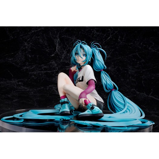 Vocaloid - Hatsune Miku x Yoneyama Mai The Latest Street Style "Cute" 1/4 Limited Edition 17cm (EU)