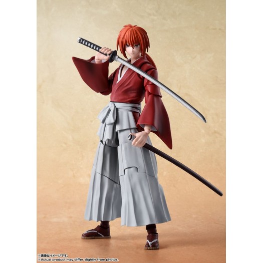 Rurouni Kenshin: Meiji Swordsman Romantic Story - S.H. Figuarts Himura Kenshin 13,5cm (EU)
