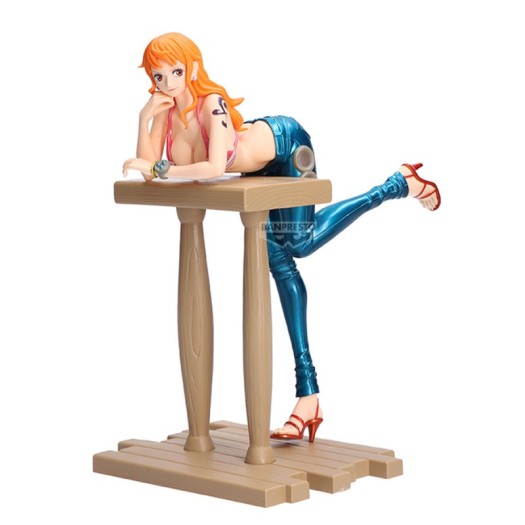 One Piece - DXF The Grandline Series Journey Special Nami 17cm