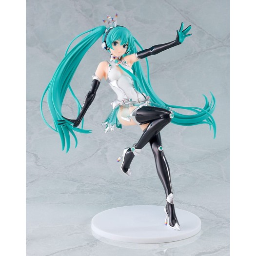 Vocaloid / Hatsune Miku GT Project - Reincarnation Racing Miku: 2013 Ver. Plastic Model Kit 19cm (EU)