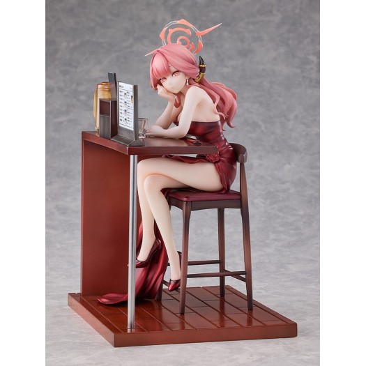 Blue Archive - Aru (Dress): Memorial Lobby Ver. 1/7 23cm (EU)